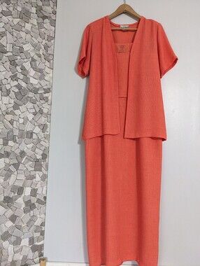 Joseph Ribkoff Coral Two Piece Dress Jacket Set Textured Suiting Size 10 Wedding